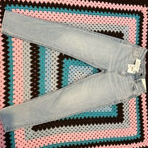 American Eagle Mom Jeans (Short) (000)